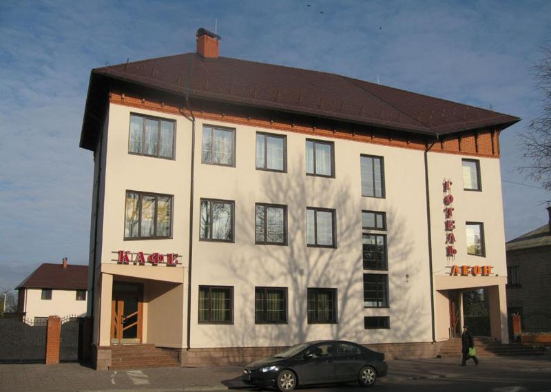 Готель Леон Novohrad-Volynskyy Bagian luar foto